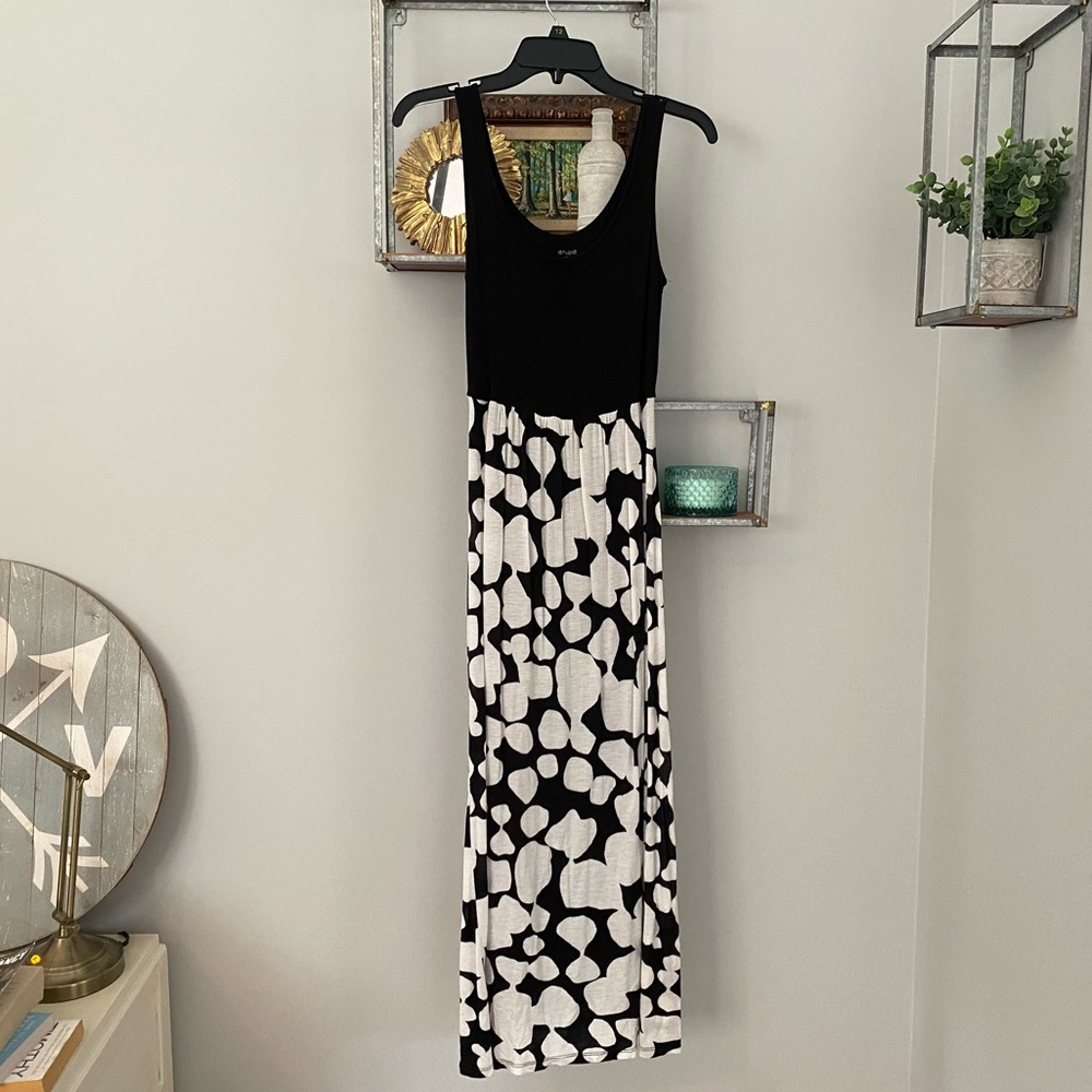 Black & White Maxi Dress